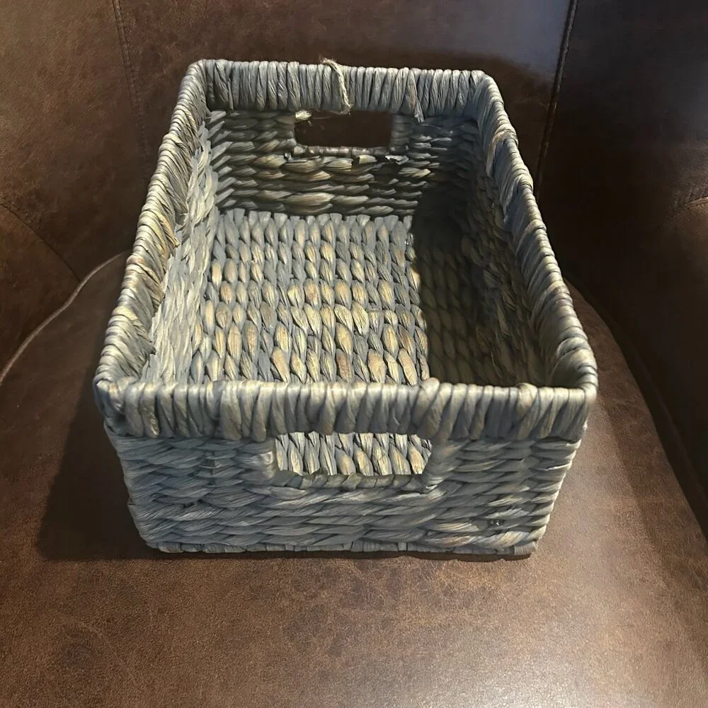 NWT Handwoven Rectangular Rustic Farmhouse Decor Water Hyacinth Basket